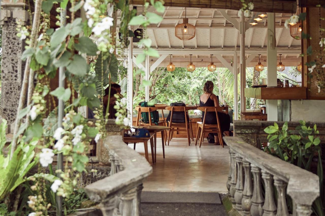Outpost Ubud Экстерьер фото
